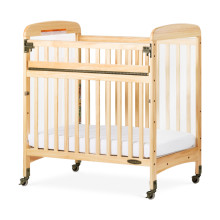 Avery SafeAccess Compact Crib
