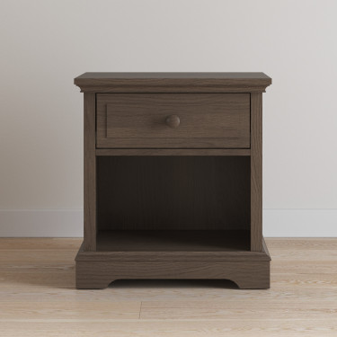 F09428.97-Universal-Nightstand-Solo-Lifestyle-CROPPED-2100x2099-3bf5d57f-7b3d-414d-90d3-d9218d8cf062